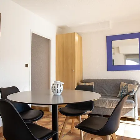 Aparthotel Pierre & Les Bulles De 4*