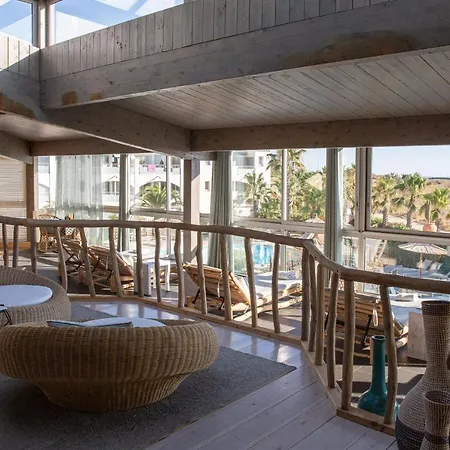 Pierre & Les Bulles De Aparthotel Saint-Cyprien (Pyrenees-Orientales)